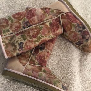 Ugg brand shearling boots w pink roses size 8
